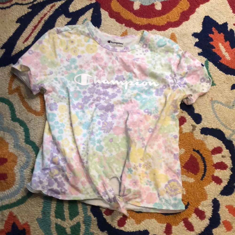 Champion shirt BRAND NEW